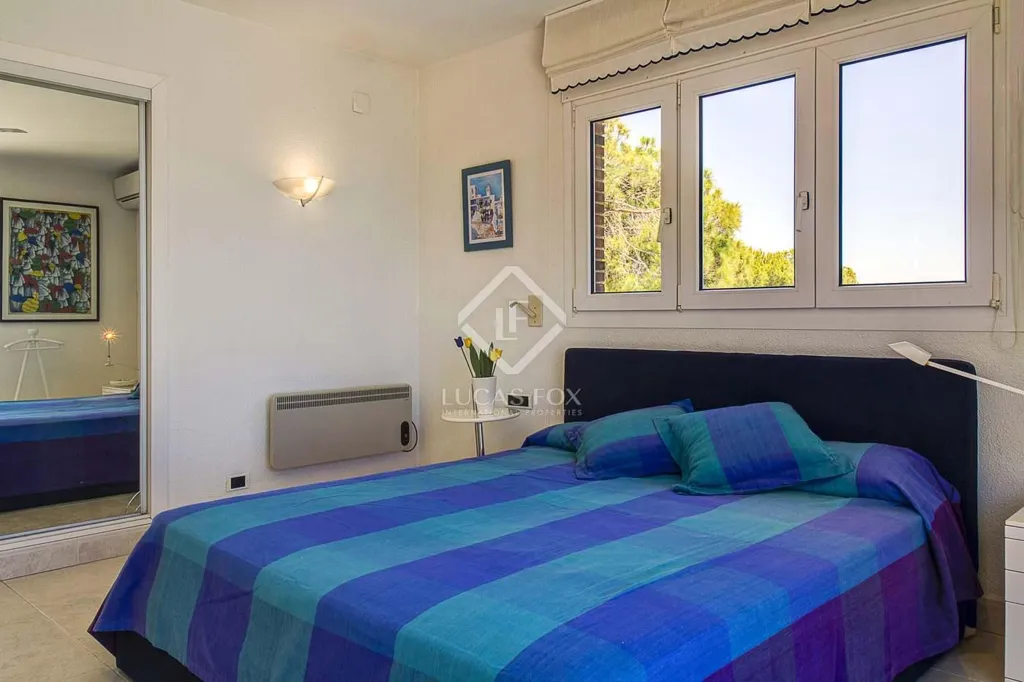 Magamistoad - House with Sea View and Pool in Torredembarra