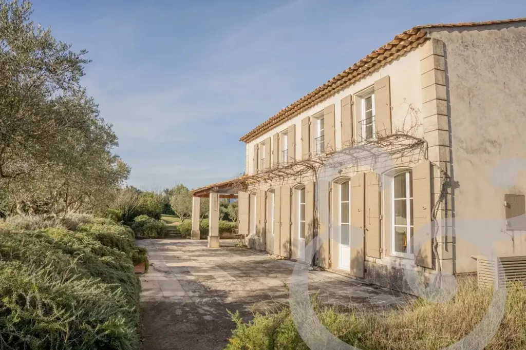 Extérieur - Maison de Charme avec Piscine à Eygalières