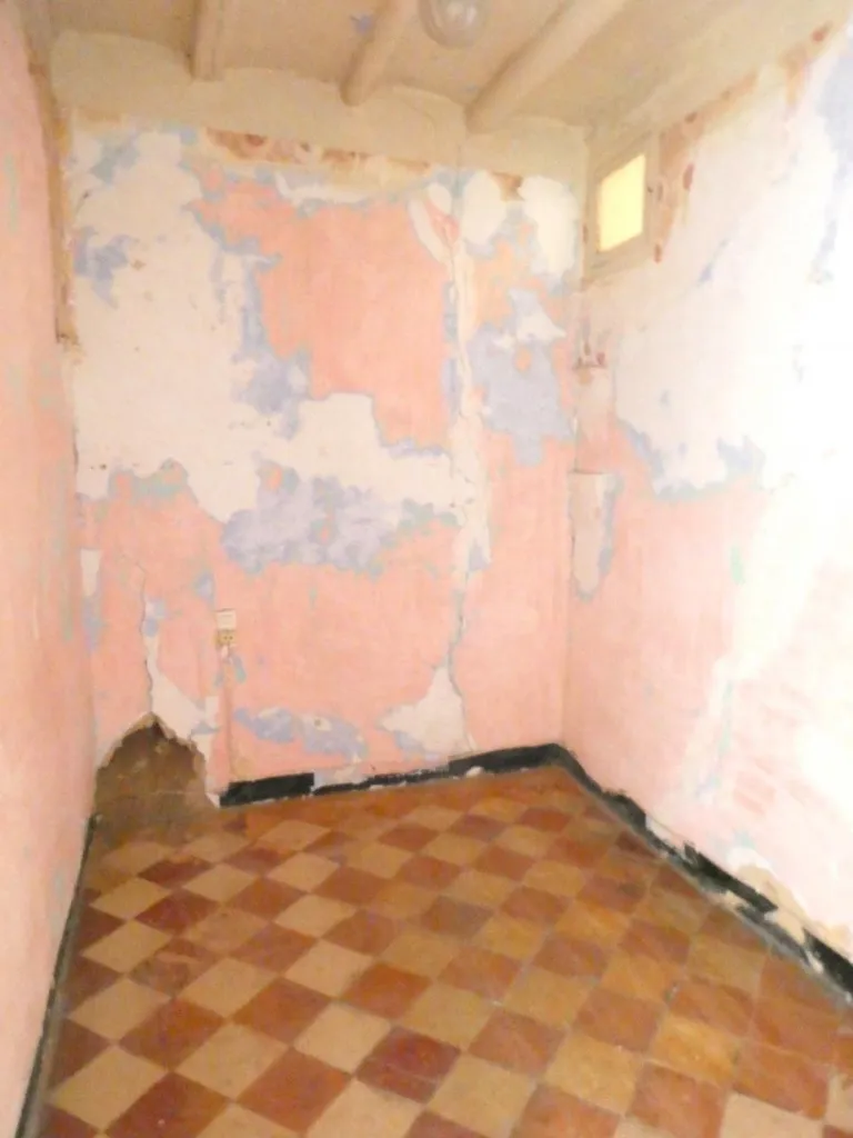 Toad - Charming House with Countryside Views in Maella