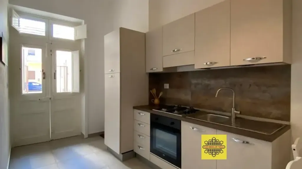 Restored Villa with Private Courtyard in Avola