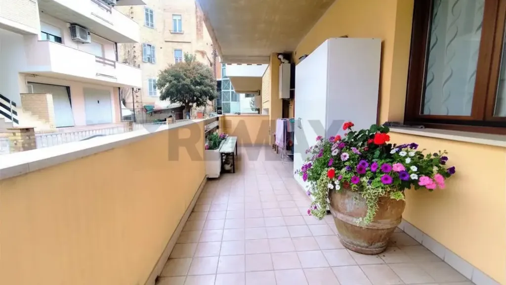 Balcon - Modern Triplex with Terrace in Loreto Aprutino