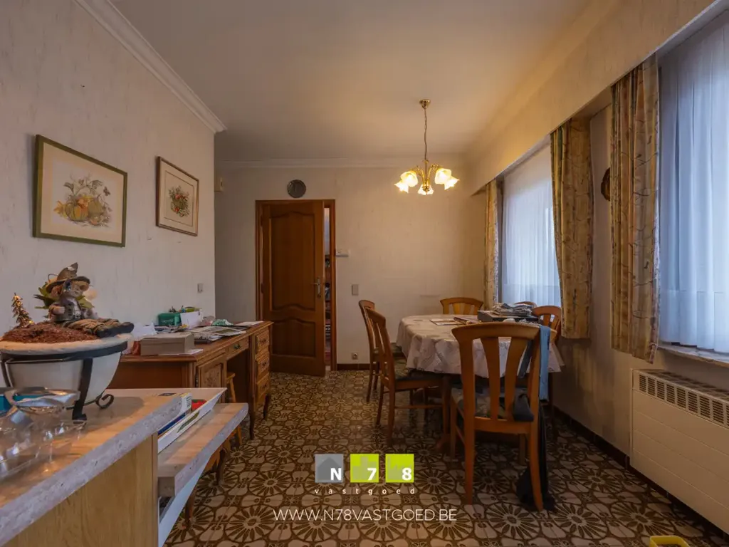 Salle à manger - Villa Indépendante avec Terrasse à Maaseik