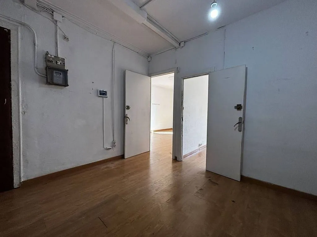 Pièces - Historic Apartment with Terrace in El Raval