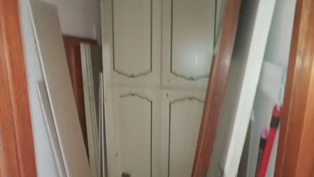 Pièces - 4-Bedroom Apartment with Balcony in Empoli