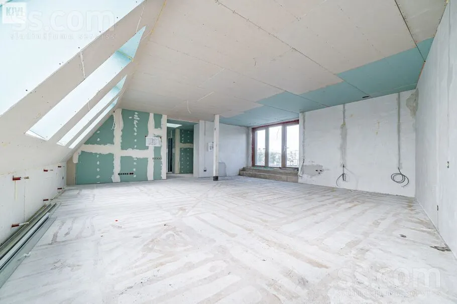Appartement 3 pièces à Rīga