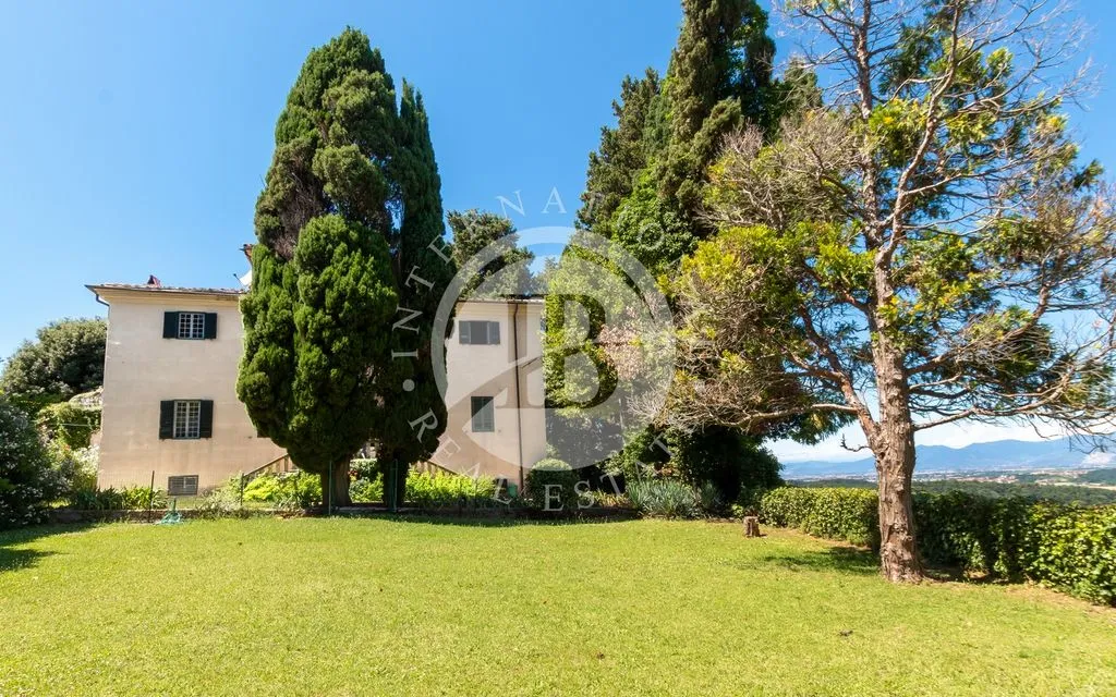 Aed - Luxury Villa with Pool in Castell'Anselmo