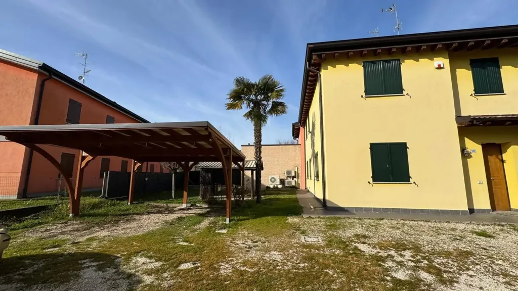 facade