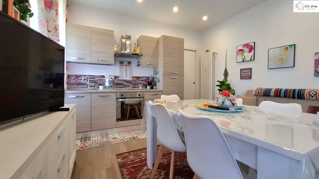 Salle à manger - Modernised Studio with Terrace in La Spezia