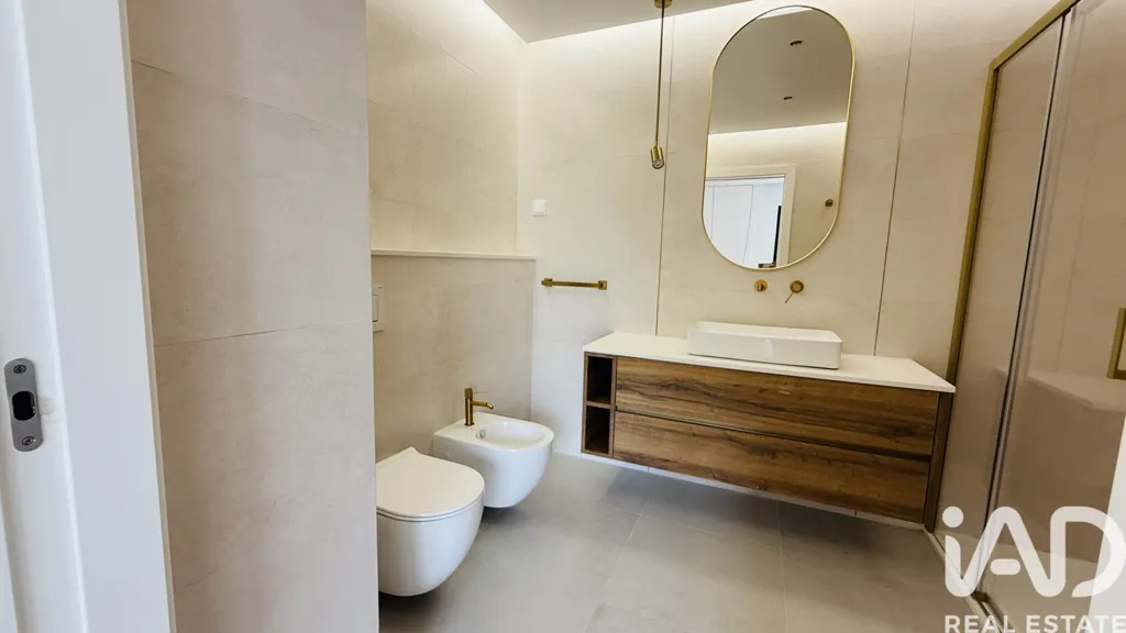 Vannitoad - Newly Built Apartment with Sea View in Alcabideche