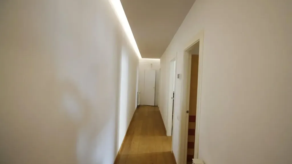 Entrée - 3-Bedroom Apartment with Terrace in Sovigliana