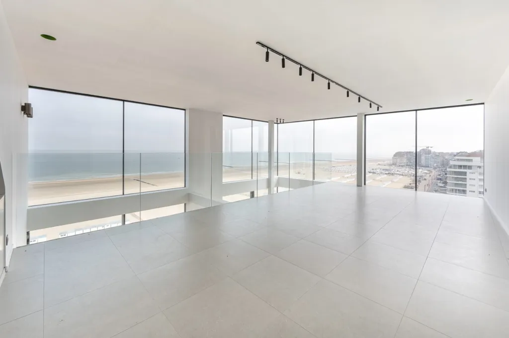Elutuba - Corner Duplex with Sea Views in Luxurious Setting