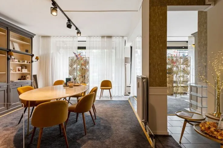 Dining Room - Apartment with Canal View in Antwerp