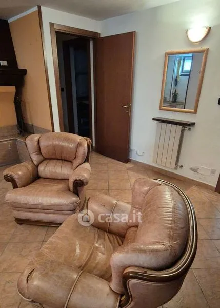 Soggiorno - Rustic Bifamily Villa with Garden in Trecate