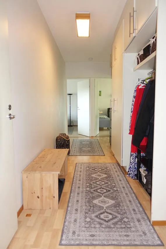 hallway_entrance