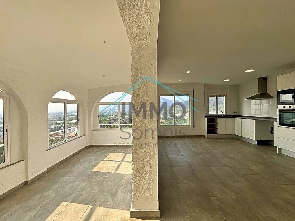 Séjour - Renovated Villa with Views in Roses
