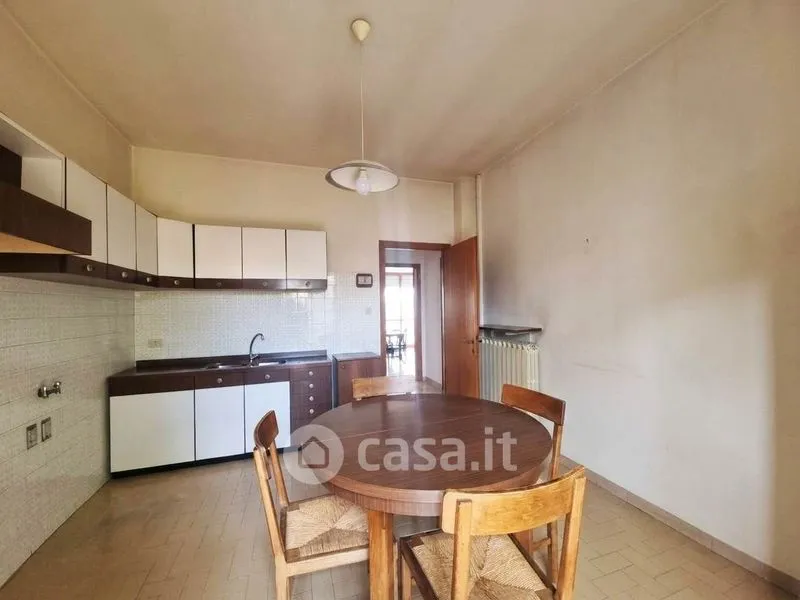 Salle à manger - Apartment with Terraces in Canapè, Foligno