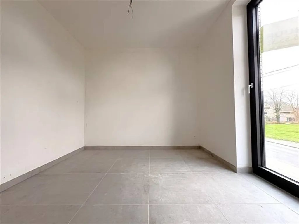 Toad - Modern New Build House with Garden in Buggenhout
