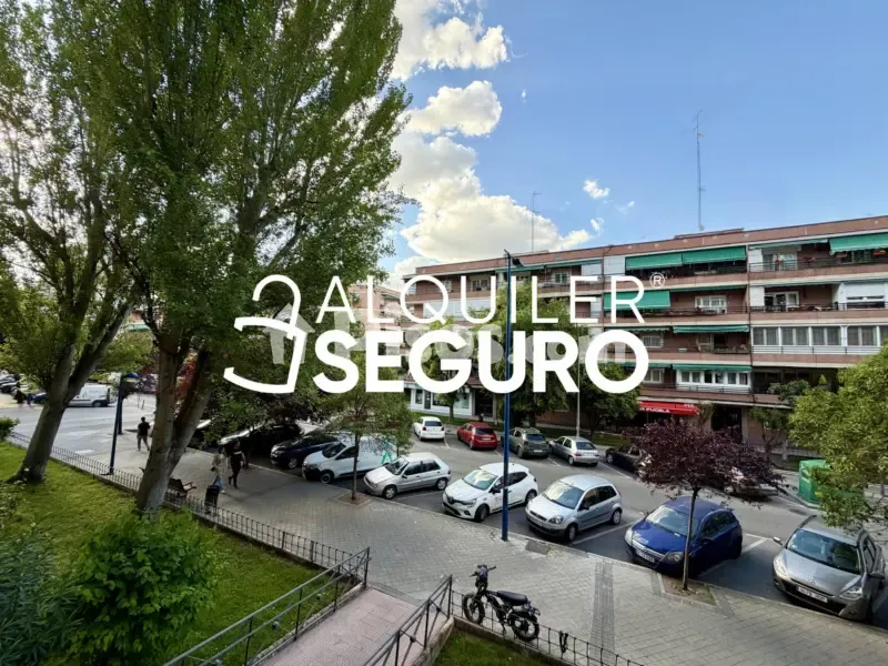 Välivaade - Spacious Flat with Terrace in Zarzaquemada