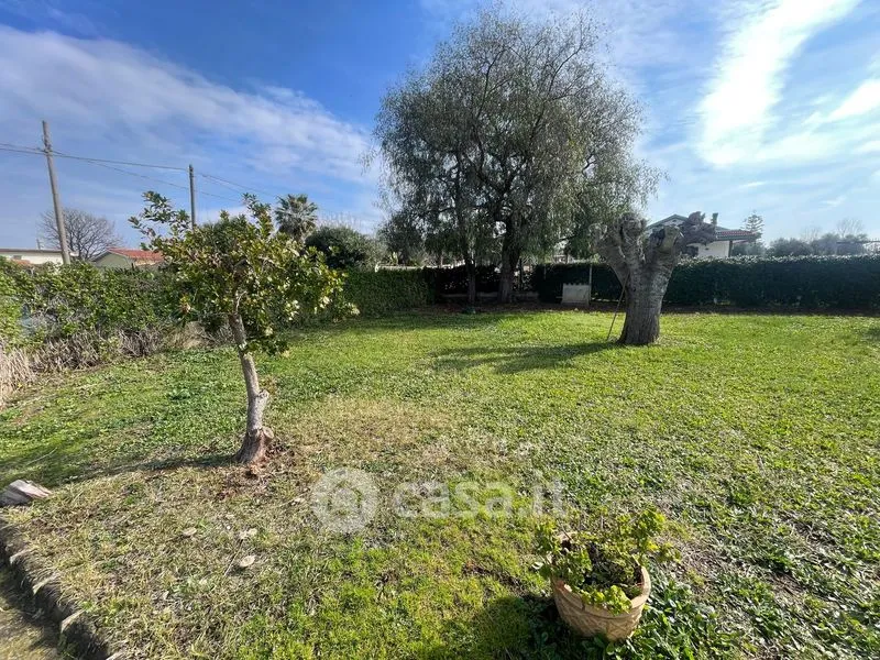 Aed - Villa with Private Garden in Cerveteri