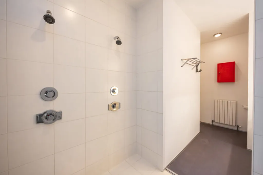Bagni - Architectural House with Terrace in Turnhout