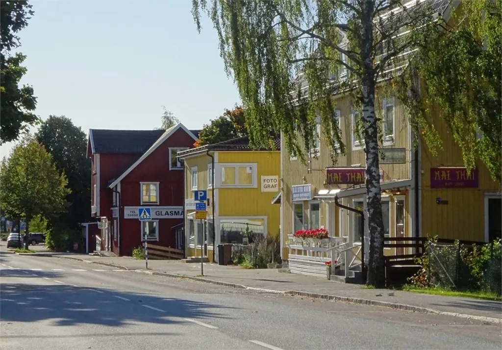 Exterior - Modern Flat with Garden in Old Bålsta