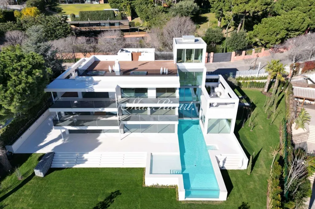 pool_area