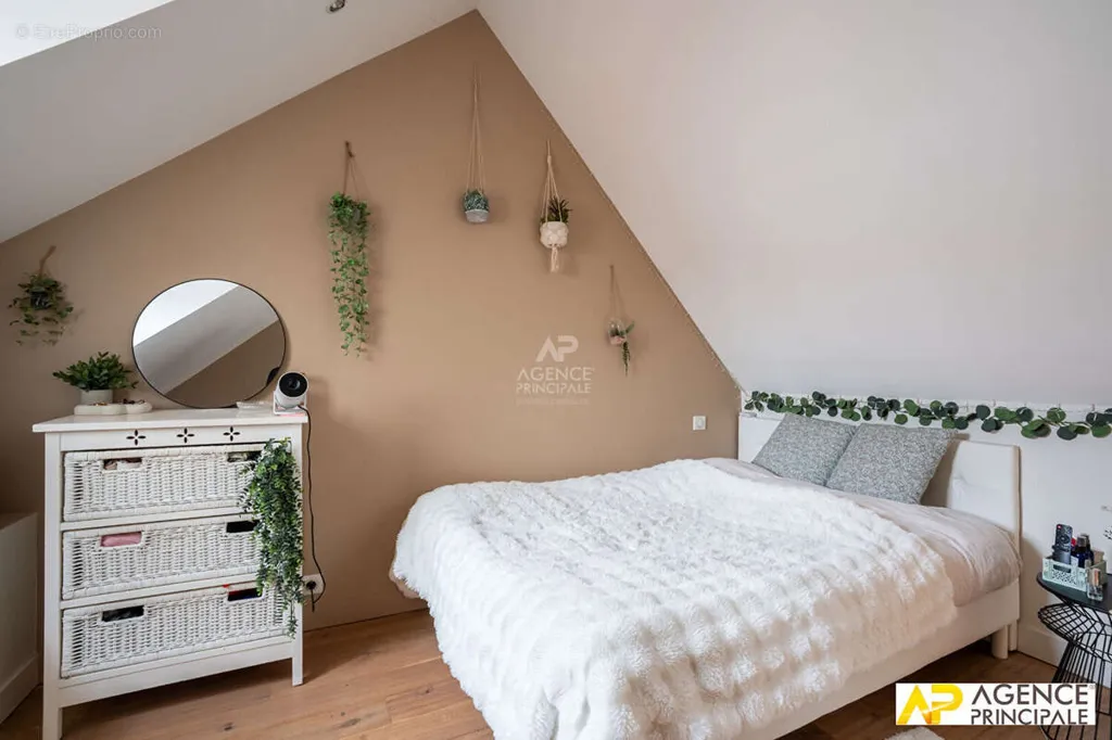 Maison 7 pièces à Maisons-Laffitte