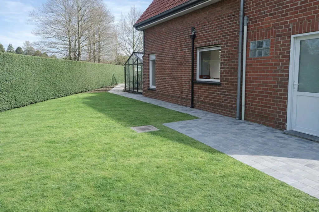 Aed - Detached House with Garden in Maldegem