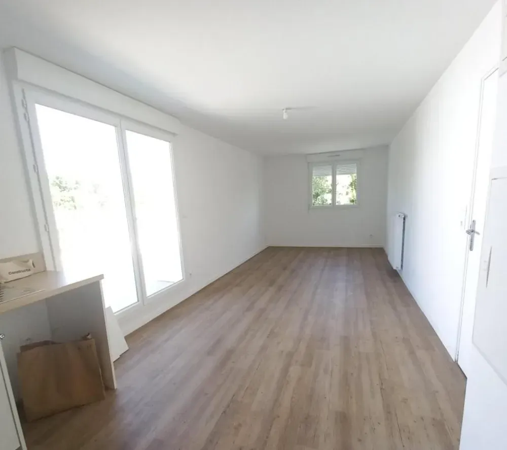 Pièces - Appartement avec Terrasse au Quartier Fontaine d'Ouche