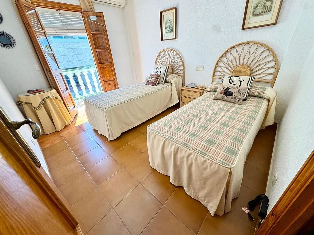 Magamistoad - Semi-detached House with Balcony in Punta Umbría