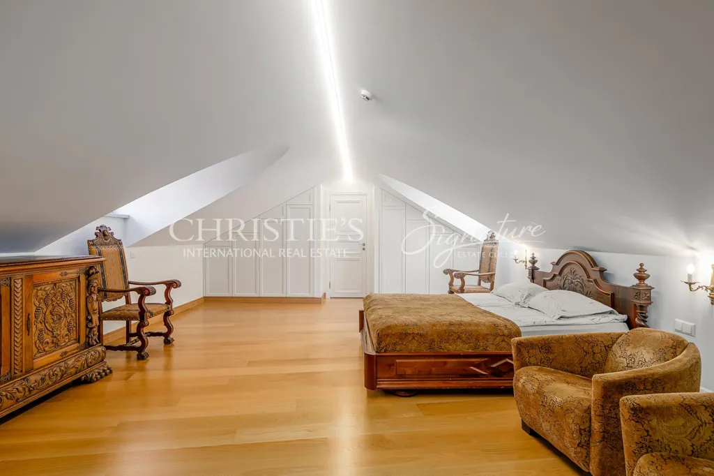 Habitaciones - Historic 4-Bedroom Flat in Tallinn City Centre