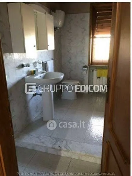 Bagni - Three-bedroom Apartment with Balcony in Gerocarne