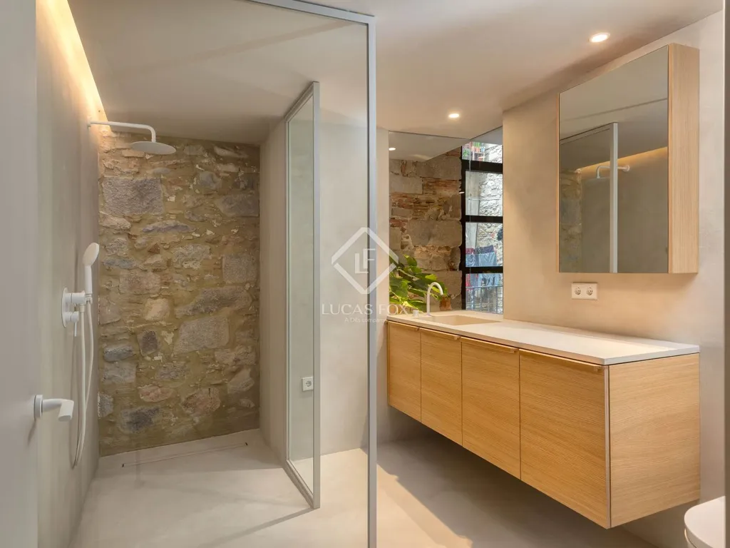 Salles de bain - Penthouse in Renovated Palace, Girona