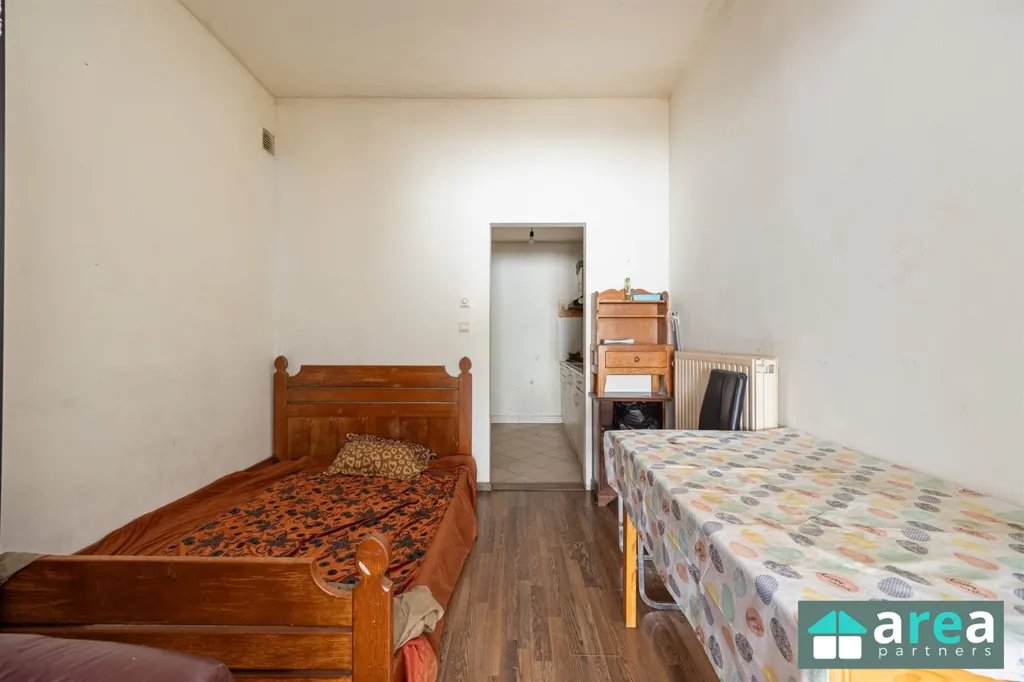 Chambres - Propriété Commerciale avec Potentiel à Antwerpen