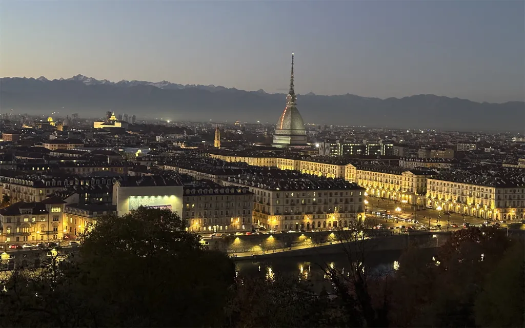 Luxury Villa with Panoramic Views in Turin