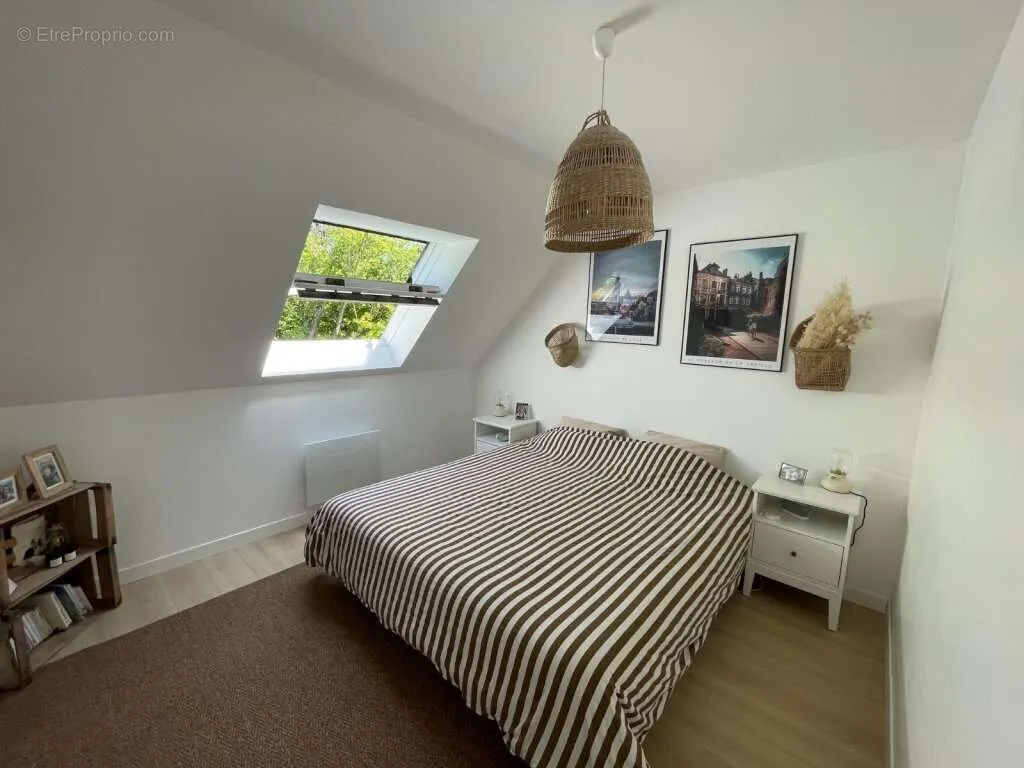 Chambres - Maison Semi-Individuelle avec Jardin à Bondues