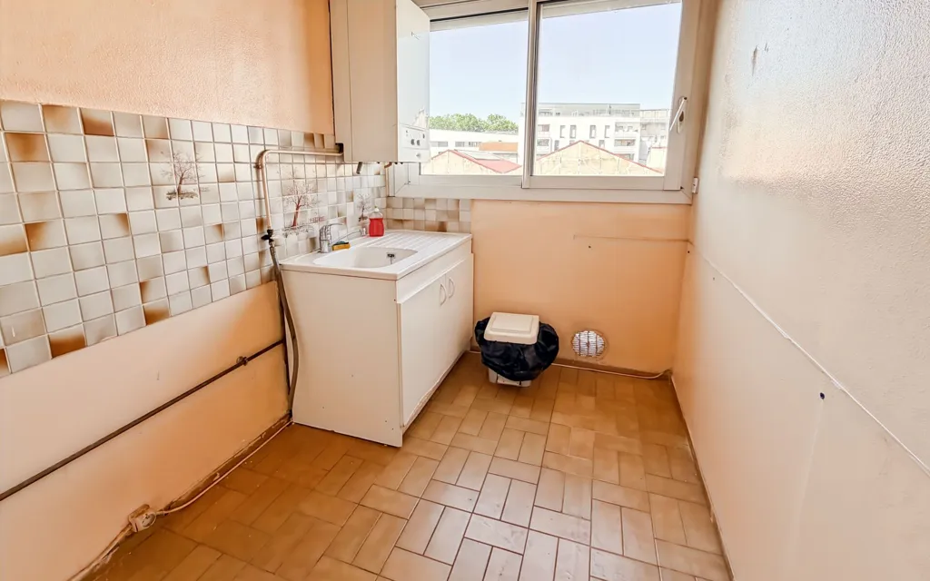 Salles de bain - Appartement T4 avec Terrasse à Aubervilliers