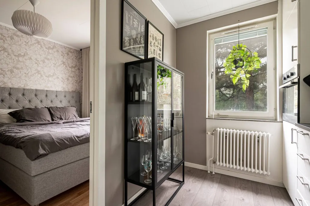Chambres - Renovated Flat with South-Facing Balcony in Västerås