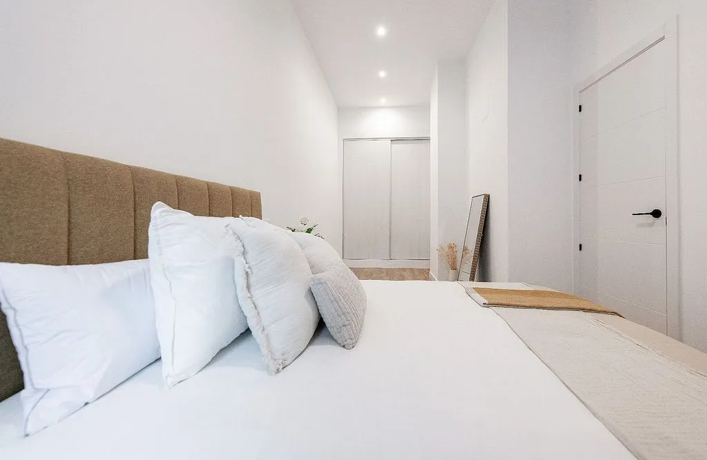Bedrooms - Modern Flat with Lift in Sector Oficios