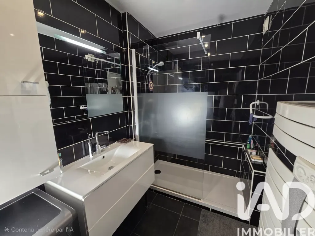 Salles de bain - Appartement T3 avec Balcon et Parking à Malzéville