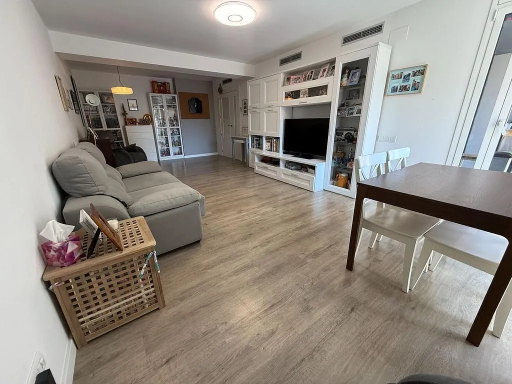 Elutuba - Luxury Flat with Terrace in Gavarra, Cornellà de Llobregat