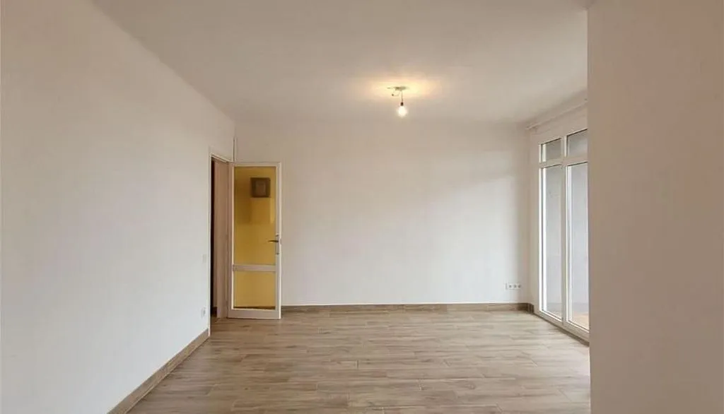 Pièces - Apartment with Balcony in La Barceloneta