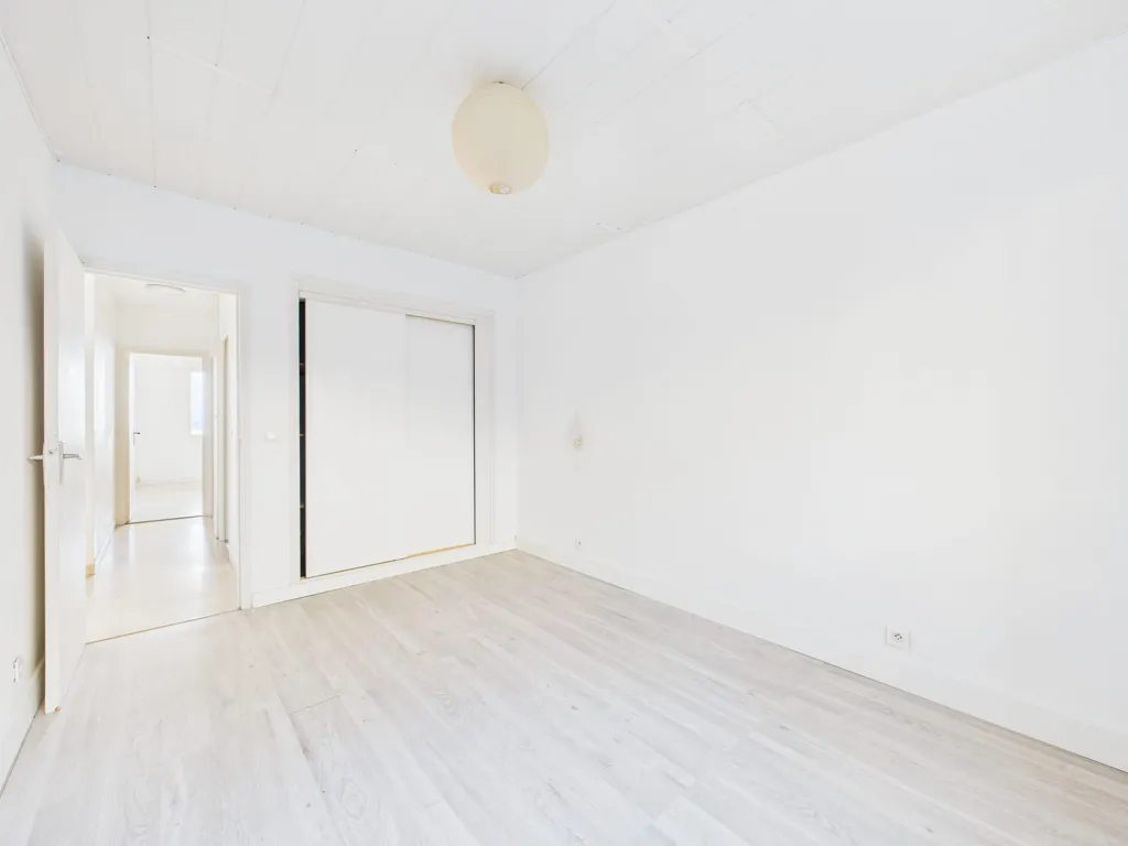 other_room