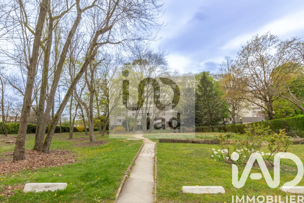 Jardin - Appartement Lumineux avec Balcon Sud dans Résidence Gardée