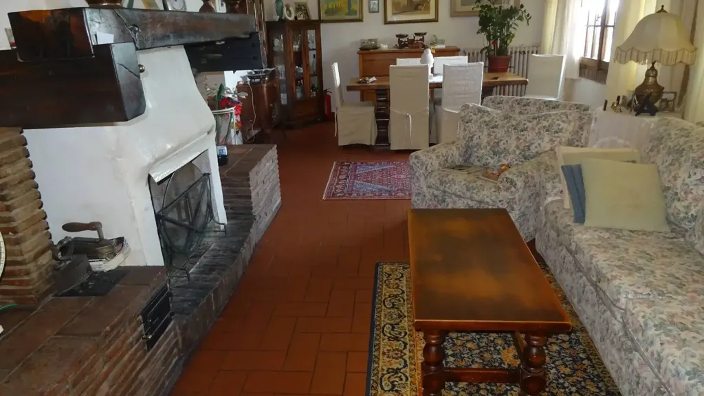 Salón - Tuscan Villa with Panoramic Views in Montespertoli