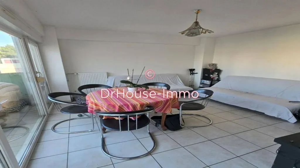 Söögituba - 3-Bed Apartment with Terrace in Wittenheim