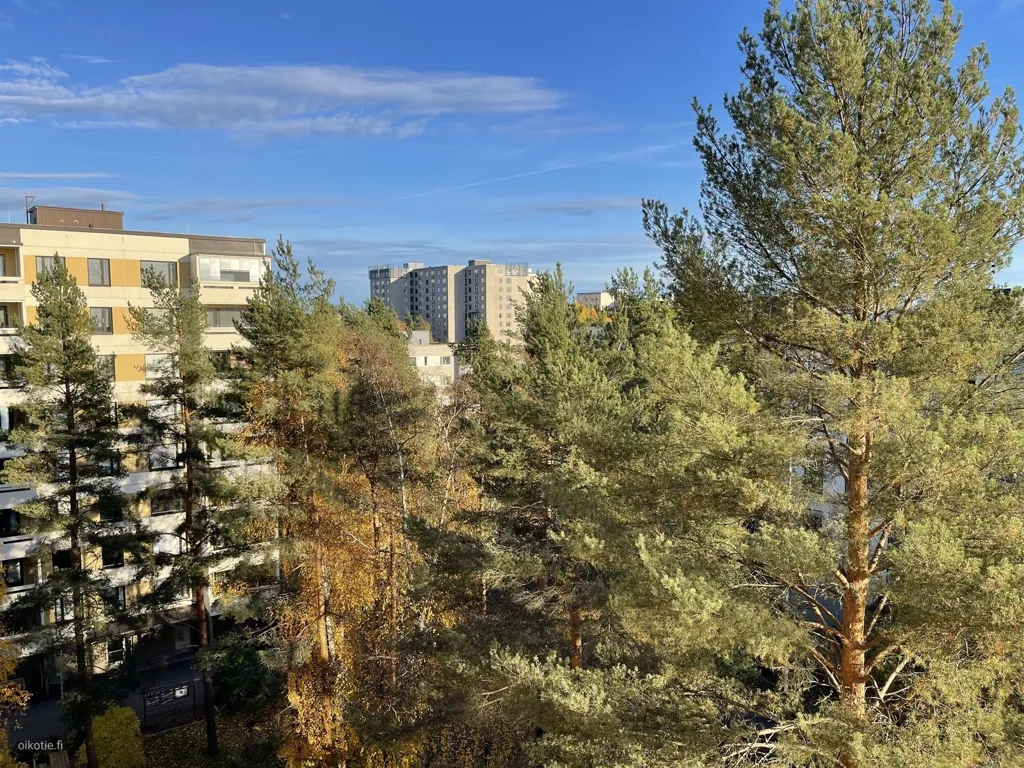 Balcon - Modernised Apartment with Balcony in Hervanta, Tampere