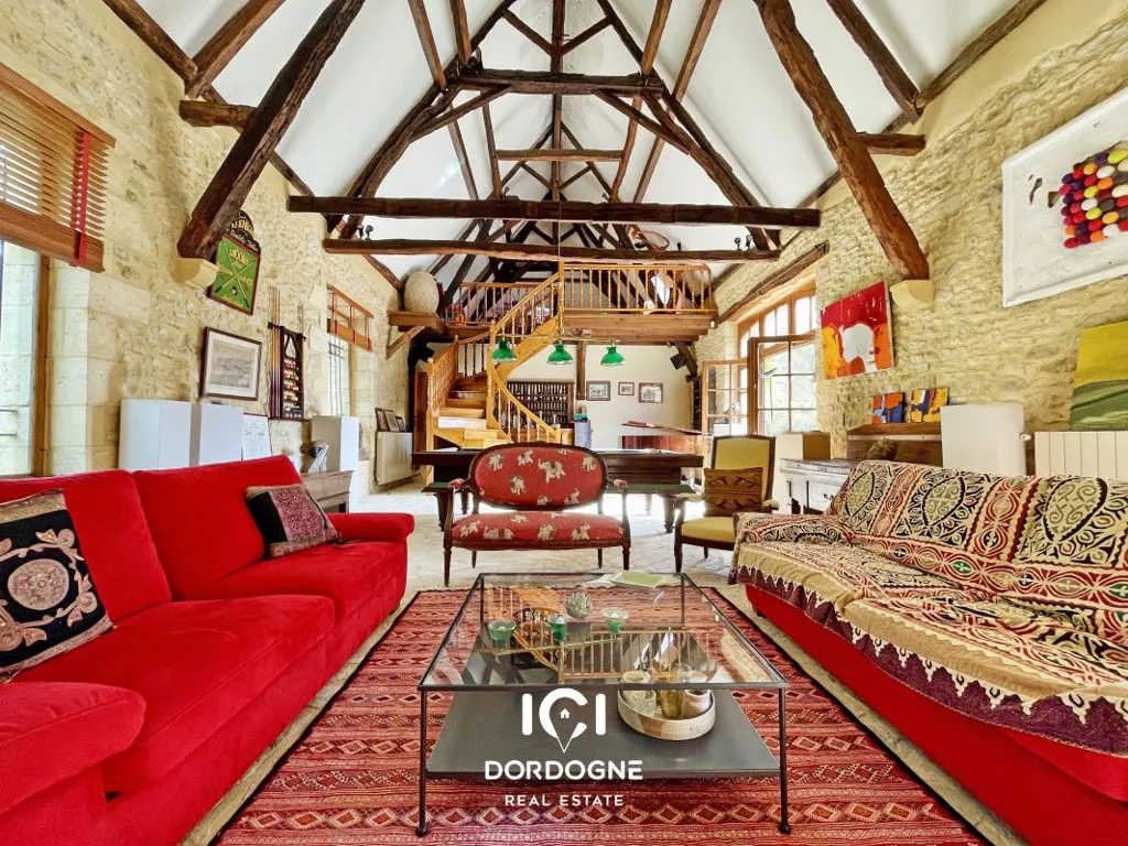 8-room house in Le Bugue