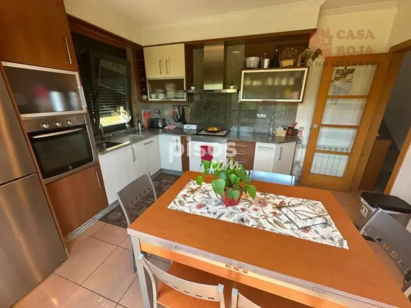Cuisine - Maison 4 chambres à ES