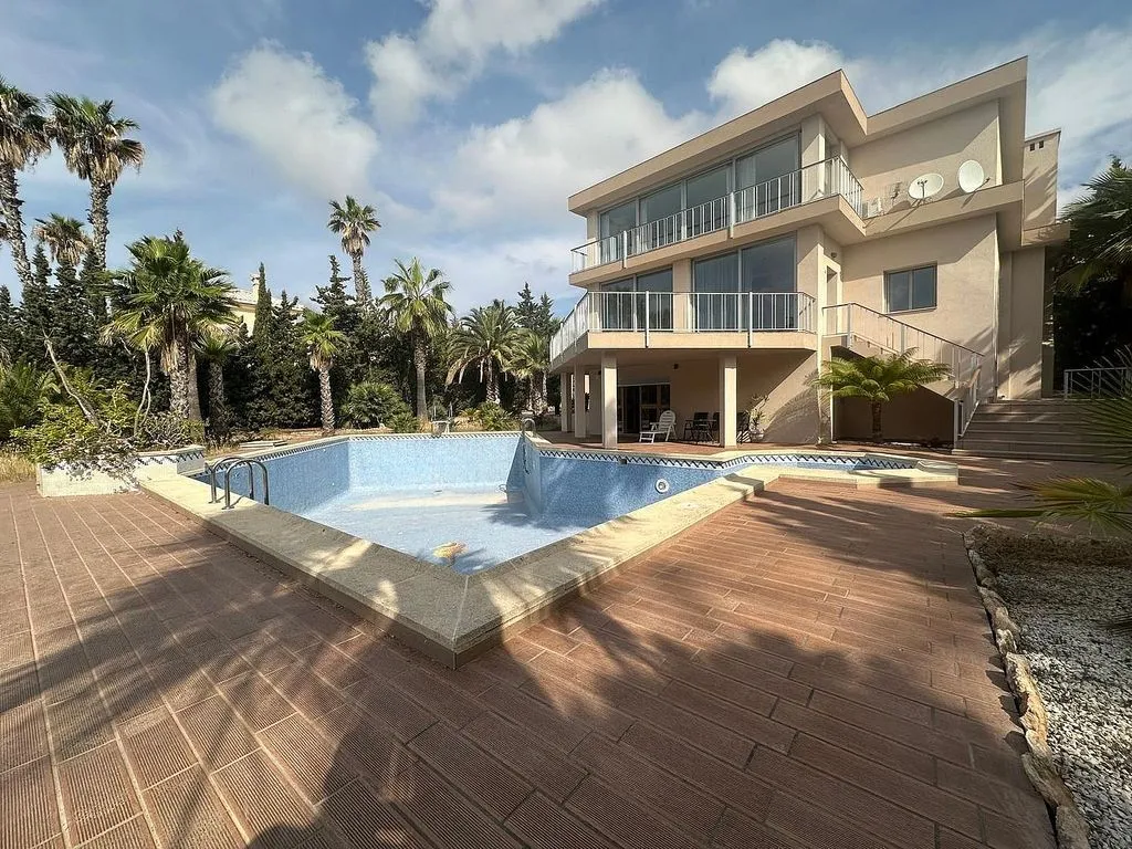 Piscine - Luxury Villa with Pool in Rojales, Valencia